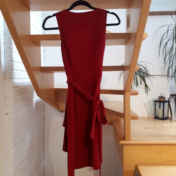 JACOB - Sleeveless red dress - Picture 2 of 7